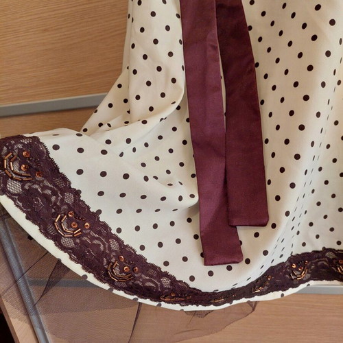 Polka dot midi dress size XS new, beige and brown