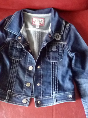 Denim jacket used for girl 5-6 years 116cm size 6 Mayoral with small mark
