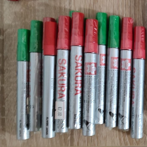Sakura XLWBK whiteboard markers new pack of 13 pieces