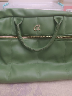 Axel green bag