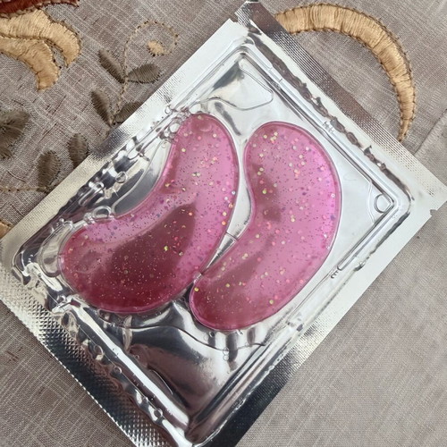 Eye patches pink with glitter new for eyes