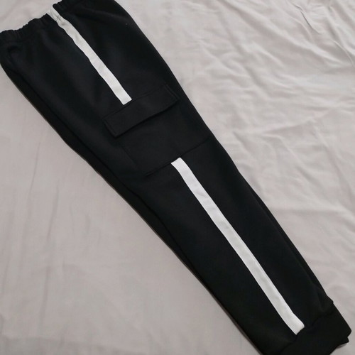 Tracksuit pants size 16 years like new, black and white