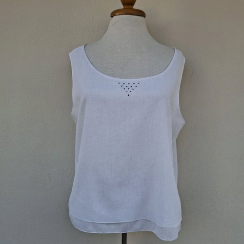 Top L white with rhinestones like new