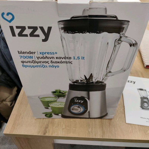 Izzy blender new with 1.5 lt glass jar and 700W power