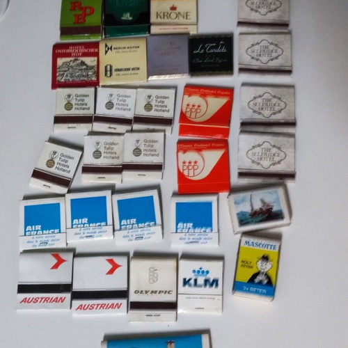Collection of rare matchboxes used, airlines and hotels