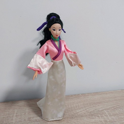 Disney Mulan 1998 Matel doll used with missing parts