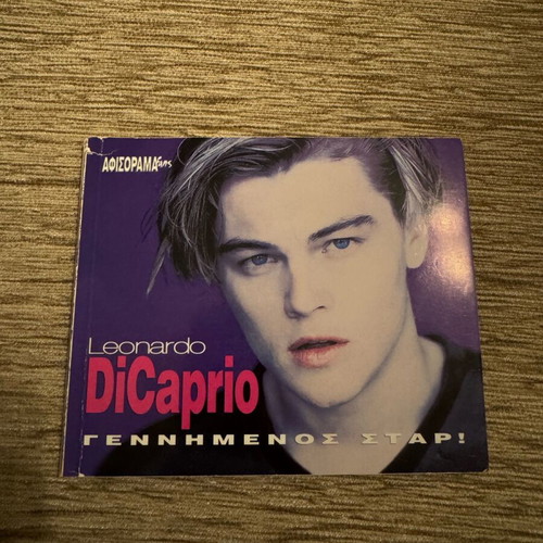 Leonardo Di Caprio Collectible Poster Booklet like new