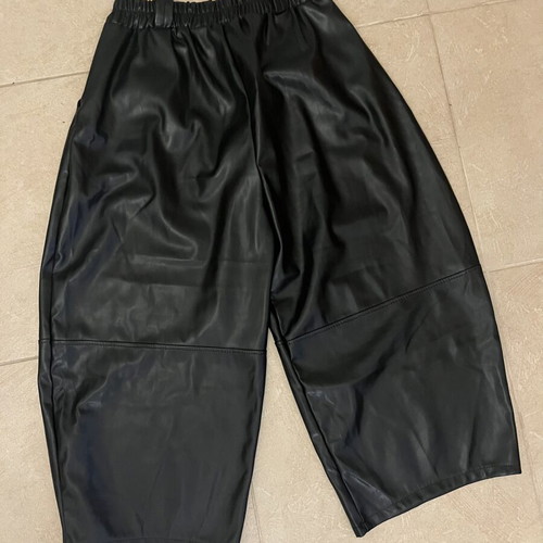 Maya Fashion culotte pants made in Italy new, synthetic leather black