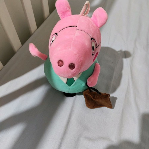 Plush Daddy Pig used 23 cm
