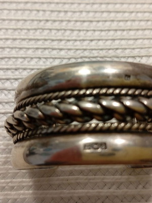 Antique Silver Cuff Bracelet like new, 110g solid silver