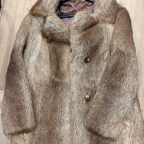 Real women's fur like new, size 50, beige brown