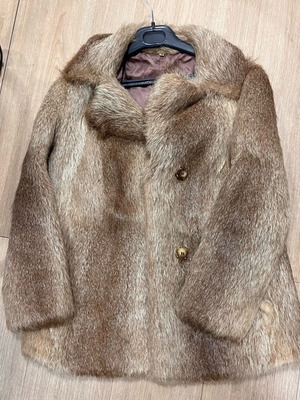 Real women's fur like new, size 50, beige brown