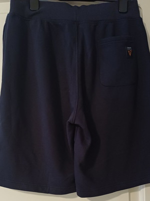Magnetic North Bermuda shorts like new, size L, blue