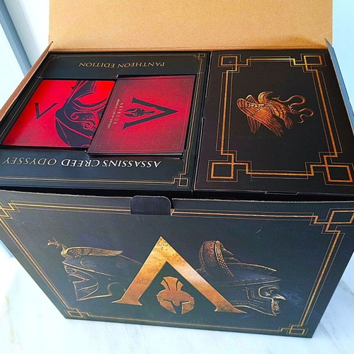 Assassins Creed Odyssey Pantheon Collectors Edition like new