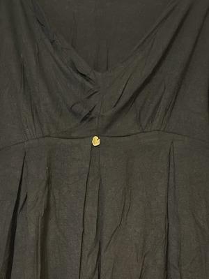 Μαύρη κρουαζέ μπλούζα Enzzo Fashion μεταχειρισμένη με χρυσή λεπτομέρεια, μέγεθος L