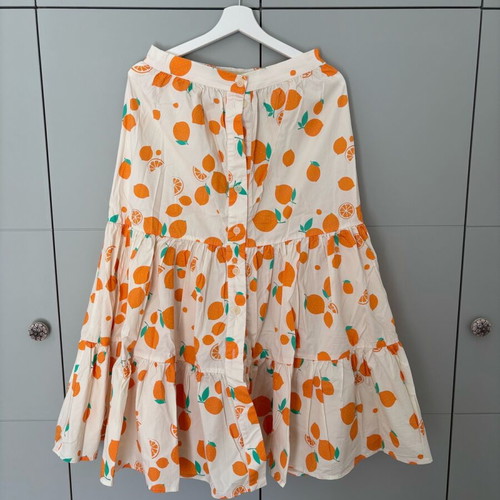 Karavan skirt like new, beige multicolor, size M