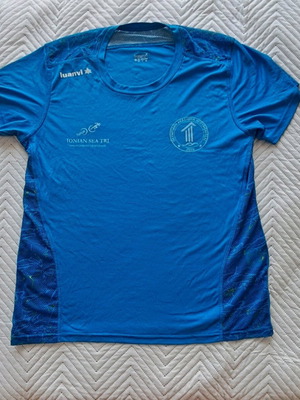 Luanvi blue athletic T-shirt size L new unisex