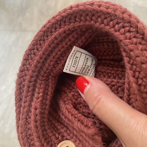 Ugg knitted boots like new, size 38, burgundy