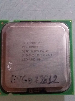 Intel Pentium 4 519K SL8PN 3.06 GHz Socket 775 processor like new
