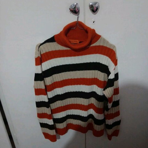 T-shirt like new, size L