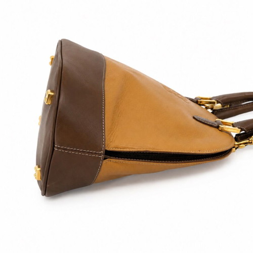 Loewe Vintage Amazona Handbag used, brown leather with shoulder strap