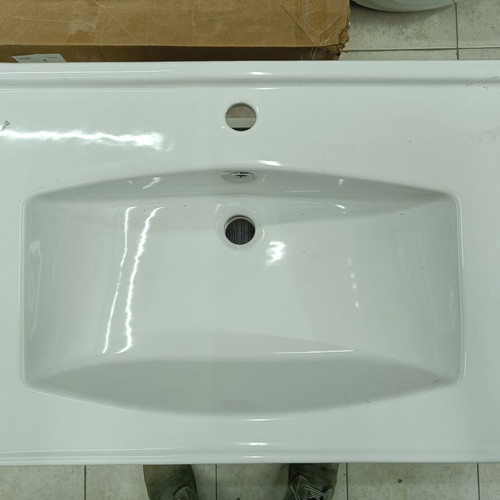Bathroom cabinet with porcelain sink Creavit new, MDF lacquered