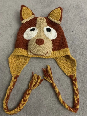 Χειροποίητο πλεκτό σκουφάκι μεταχειρισμένο, πολύχρωμο, για 3–4 ετών