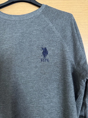 Polo assn medium gray, like new
