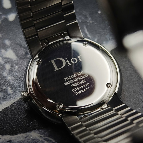 Christian Dior La D de Dior CD043110 watch like new, silver