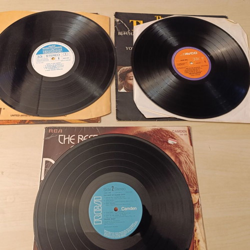 Set of 3 used vinyl records with The Stylistics, Glen Campbell, Duane Eddy