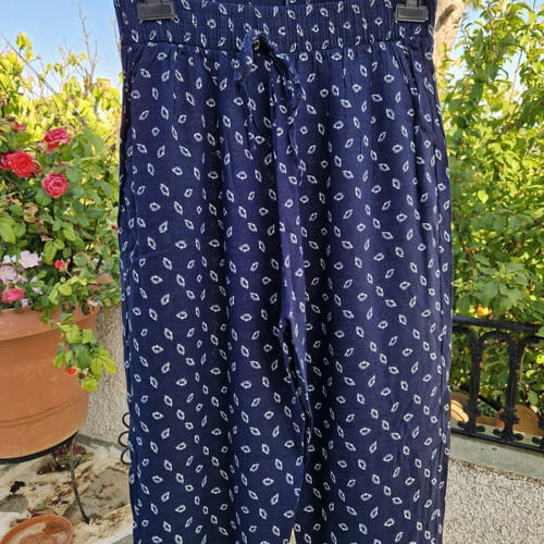 Wide-leg pants like new, size M/L, dark blue with subtle pattern