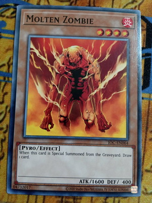 Molten Zombie Effect Monster σαν καινούργιο