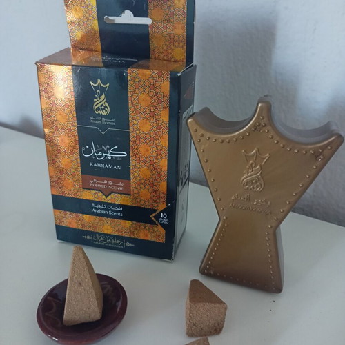 Ansaam Kahraman Pyramid Incense cones like new, amber and saffron aroma