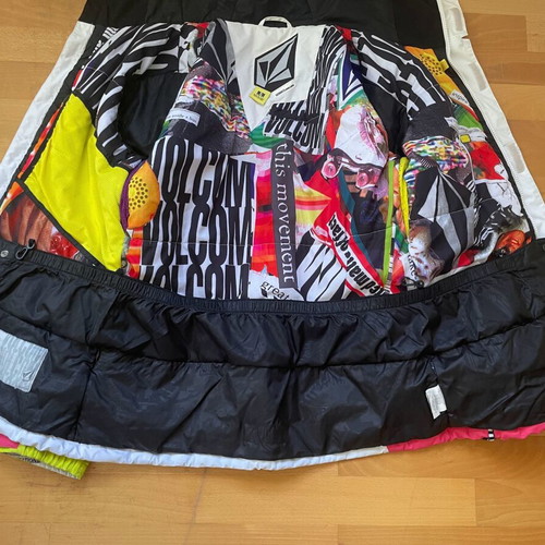 Volcom ski jacket used, size Medium, 8000 Thermonite