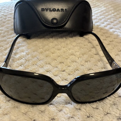 Bulgari women's sunglasses like new, black