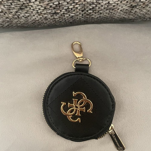 Guess small round coin purse keychain like new