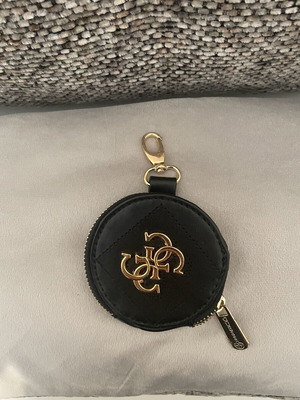 Guess small round coin purse keychain like new