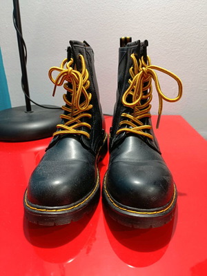 Γυναικεία αρβυλάκια μαύρα, ν. 37, σαν καινούργια