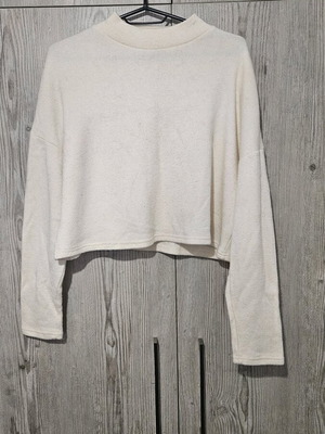 Stradivarius pullover used, size M, beige