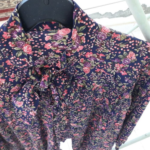 Printed shirt with single-piece sleeve new, size XL