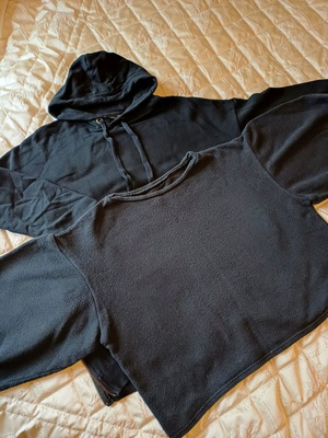 Set of 2 Esmara and Doca sweatshirts like new, size L, black