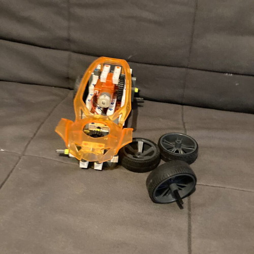 Clementoni car engineering workshop like new