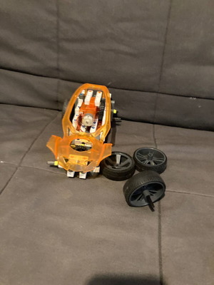 Clementoni car engineering workshop like new