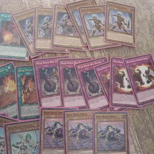 Yu-Gi-Oh War Rock Deck-Core like new, 33 cards