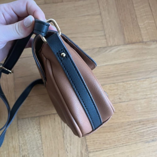 Accessorize crossbody bag used, black and beige