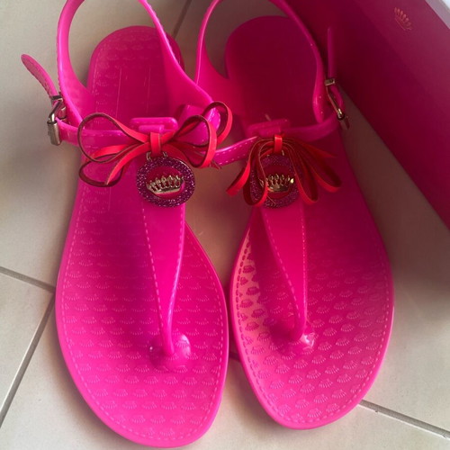 Juicy Couture women's sandals new, fuchsia, size 38
