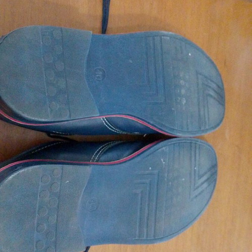 Shoes like new, size 40, black and brown