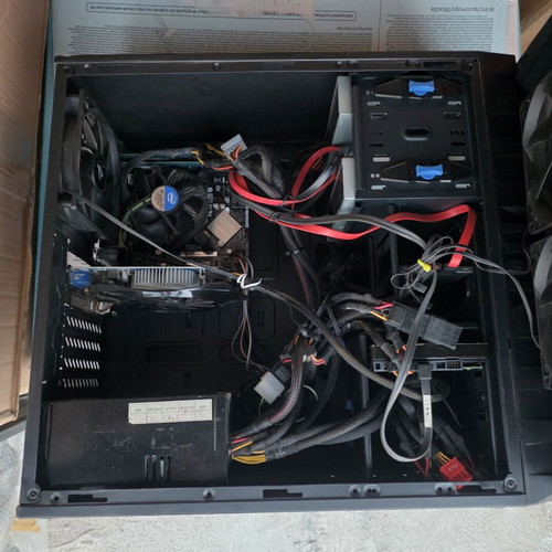 Desktop PC μεταχειρισμένο με Intel Core i5 4570, 16GB RAM, 1TB HDD, 240GB SSD
