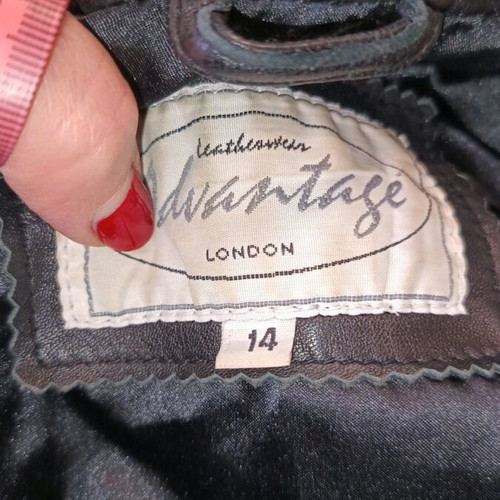 Leather jacket black, size small, like new
