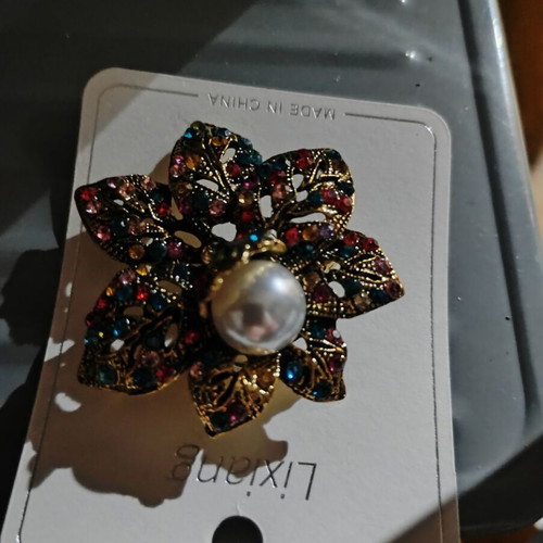 Rose Brooch with Pearl and Crystals New Vintage Accessory
